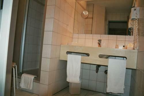 מלון Hardegsen Altes Forsthaus Goseplack מראה חיצוני תמונה